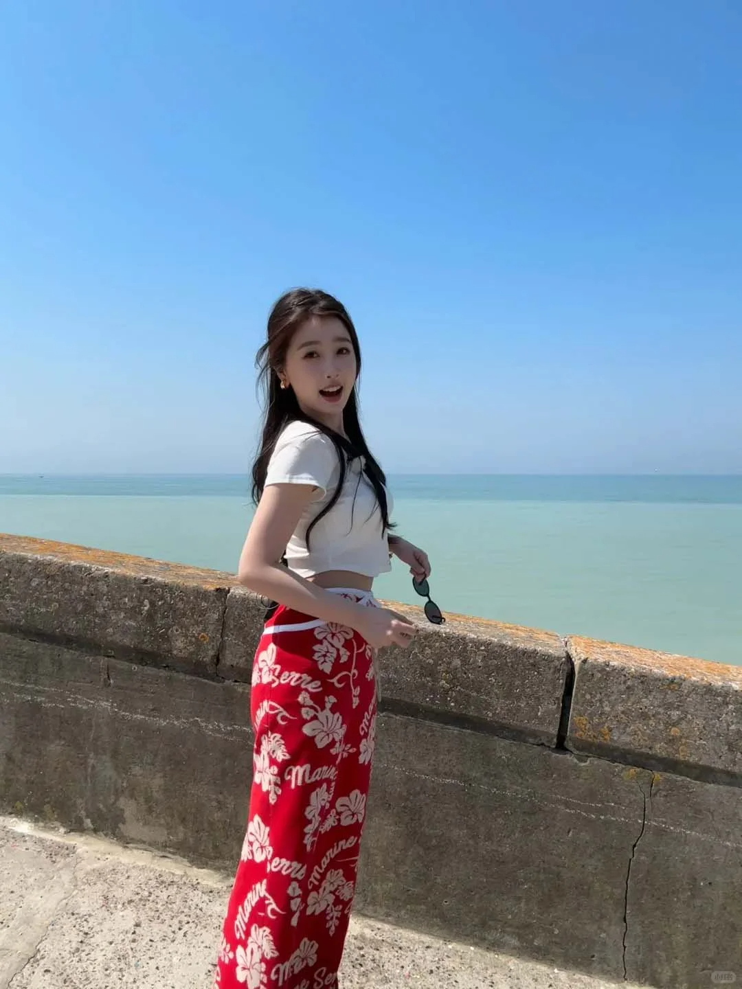 海边吸睛穿搭